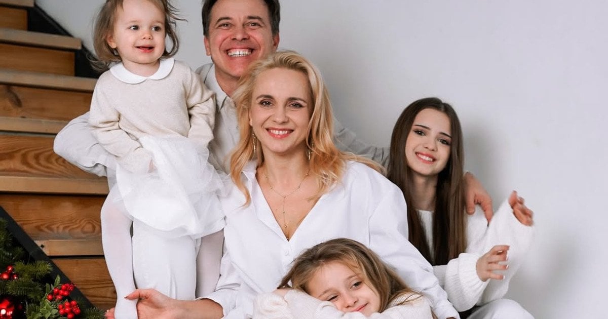 Лілія Ребрик з родиною