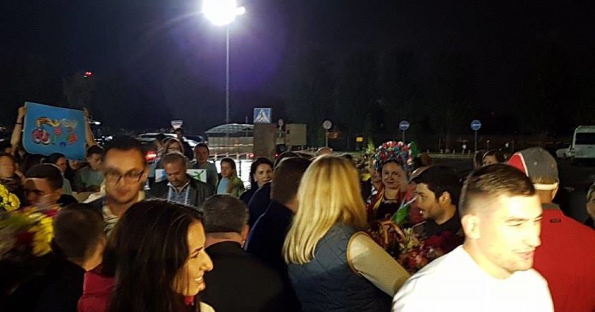 Зустріч паралімпійців у Борисполі_3 / © Фото Івана Гребенюка/ТСН