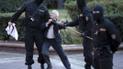 Еще один день протестов в Беларуси: жесткие задержания, блокировка костела и выступление бабушки-революционерки