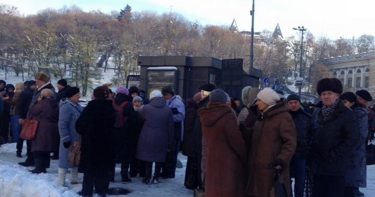 Организованная колонна митингующих / © facebook/Андрей Дзиндзя