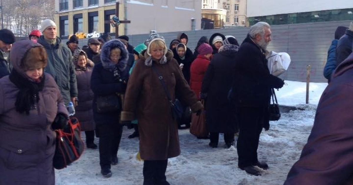 Организованная колонна митингующих / © facebook/Андрей Дзиндзя