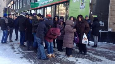 Організована колона мітингувальників / © facebook/Андрій Дзиндзя