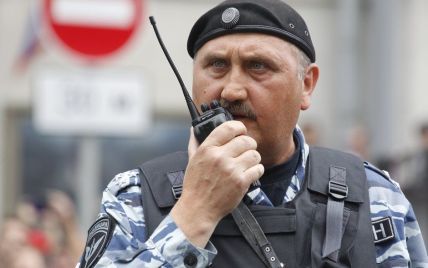Екс-начальник "Беркуту" Києва вже розганяє мітинги опозиції в Москві