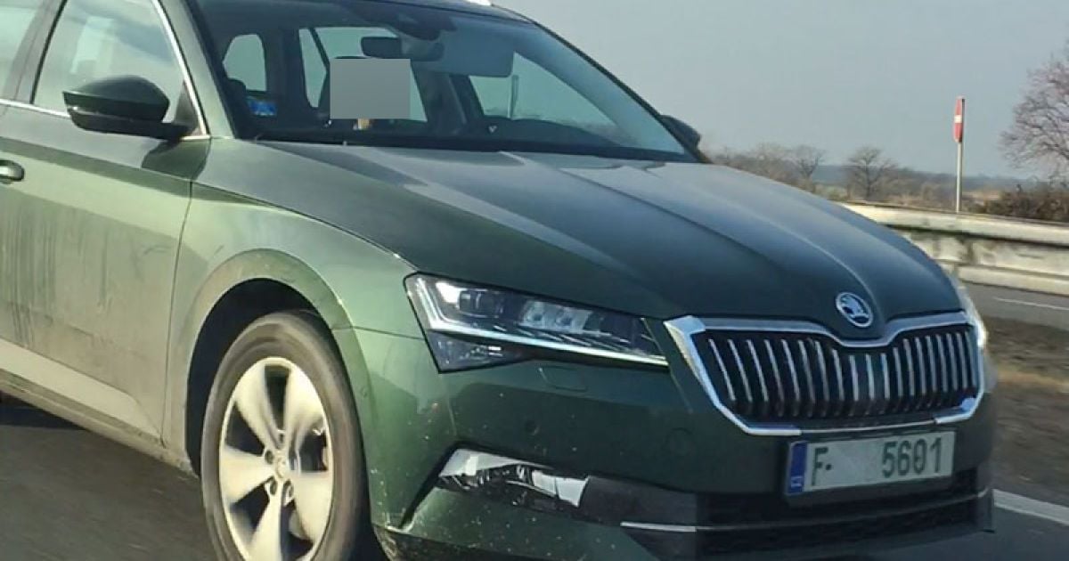 В Чехии засветилась обновленная Skoda Superb
