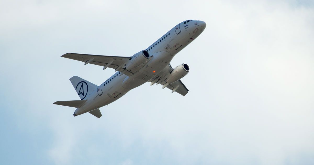 Єдина країна Європи, яка використовувала літаки російської компанії Sukhoi, відмовилась від їхньої експлуатації