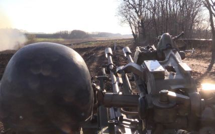 Бойовики обстрілюють українські позиції із мінометів та кулеметів. Дайджест АТО