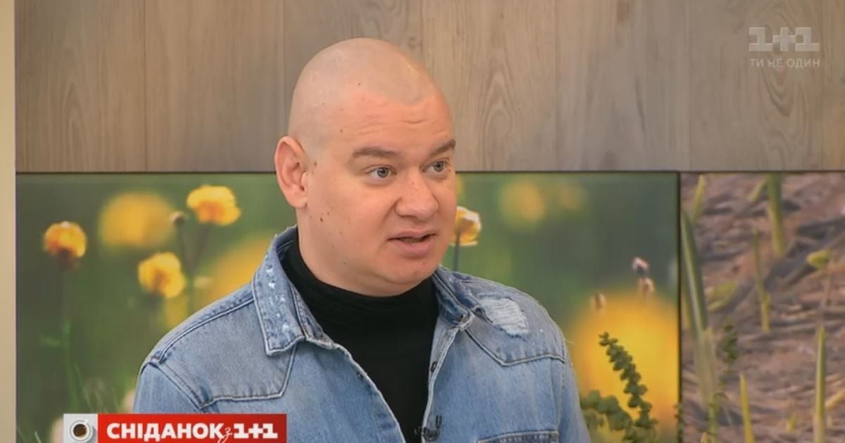Звезда "Квартала 95" Кошевой примерил длинный парик и заговорил на украинском