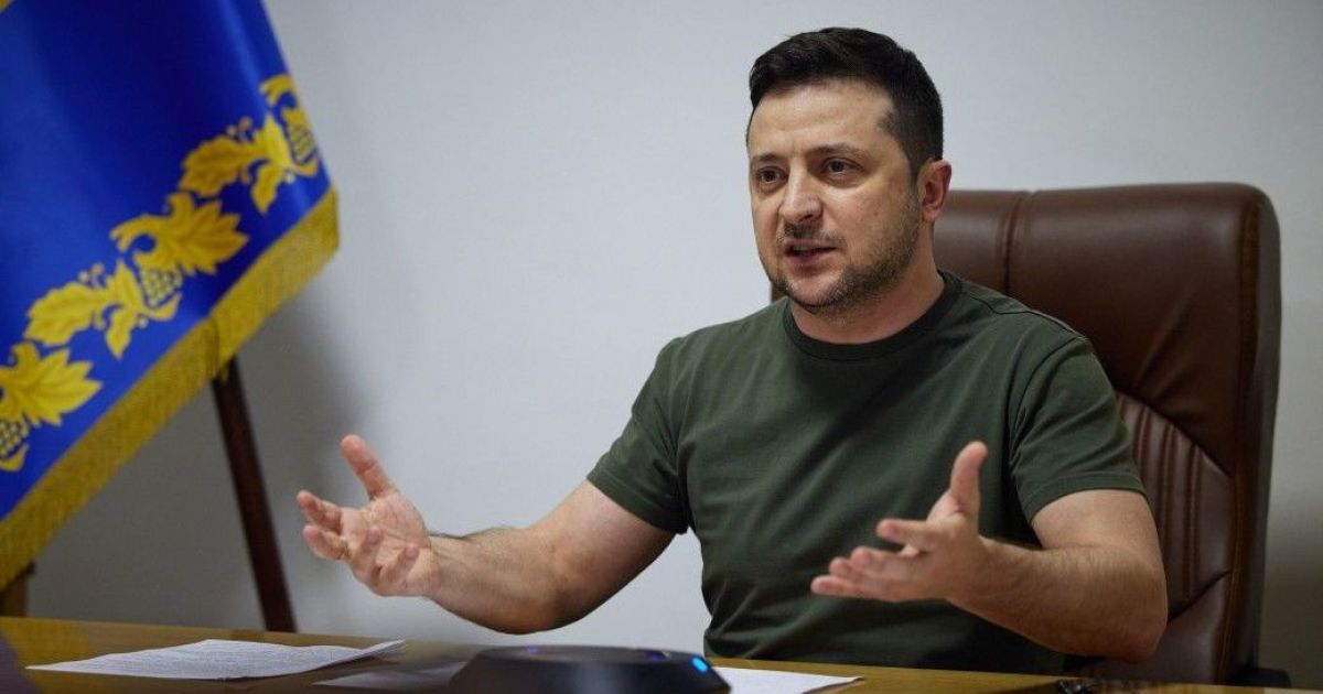 Зеленський вперше порозмовляв з Пелосі: які теми зачепили