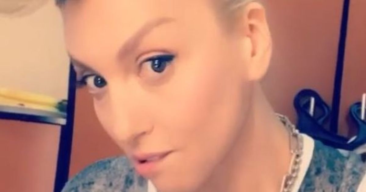 Оля Полякова