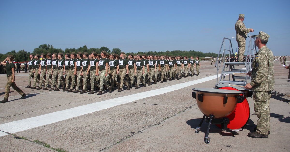 У параді до Дня незалежності України вперше візьмуть участь жінки-військові