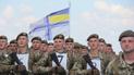 Слава Украине: тысячи военных тренируют строевой шаг на заводе Антонова накануне парада