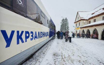 "Укрзализныця" запустит дополнительный поезд из Львова в Карпаты