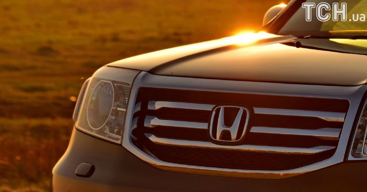 Honda возвращает на завод около трехсот тысяч автомобилей