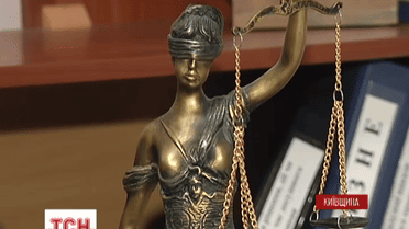 Бухгалтер сільської школи привласнила 200 тисяч державних гривень