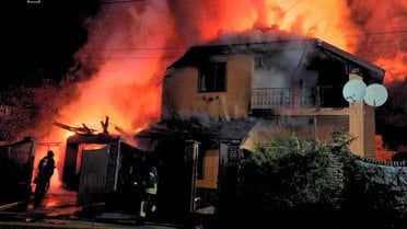 Атака РФ на Київщину_1 / © ДСНС