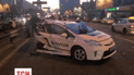 Двоє патрульних, які постраждали в наслідок аварії у столиці, залишаються у лікарні