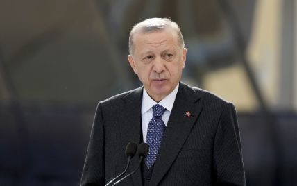Війна в Україні дає Ердогану можливість розширити свій вплив – WSJ