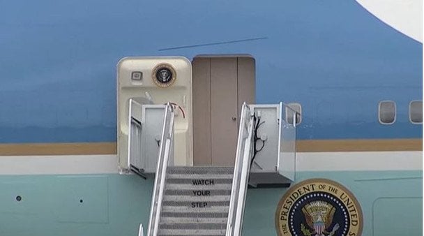 Літак Трампа / © Sky News