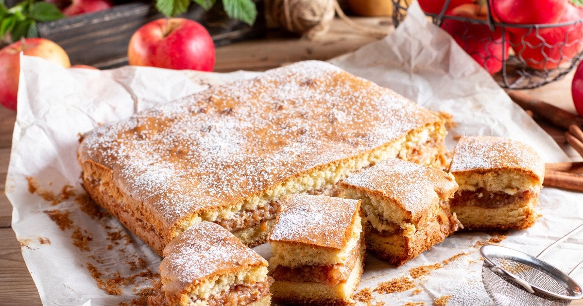 Пісний яблучний пиріг