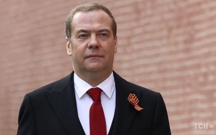 "Судя по лицу, секса у него нет": Фейгин назвал Медведева "идиотом" и объяснил почему