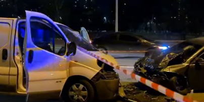Допустил несколько столкновений и вылетел на встречную: в Киеве в результате ДТП погиб 26-летний водитель