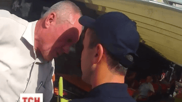 Патрульная полиция выложила видео о том, как не пустила пьяного генерала за руль