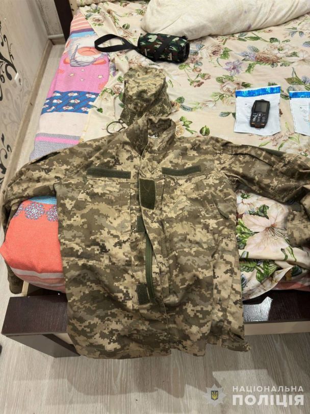 В Одесі ліквідували злочинну групу, які під виглядом ТЦК і поліції вимагали грошей з чоловіків / Фото: Нацполіція України