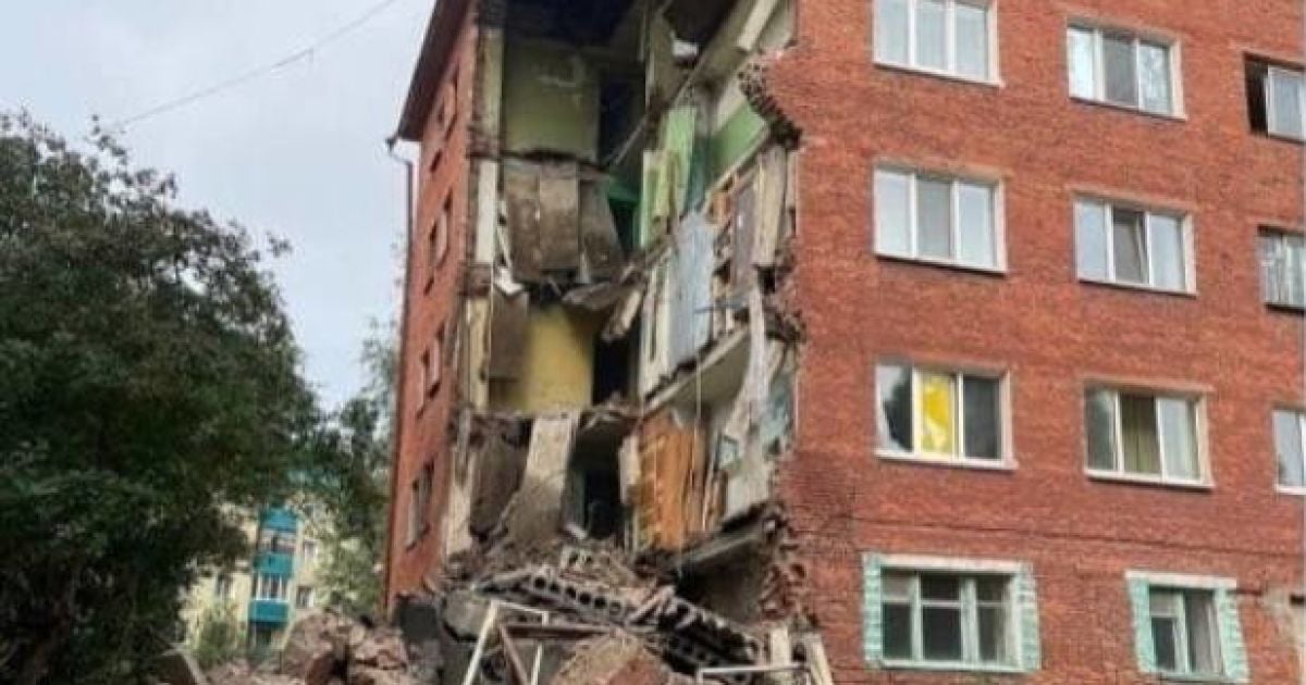 Миттева карма: в Омську мати загарбника позбулася власної домівки - будівля впала буквально на її очах