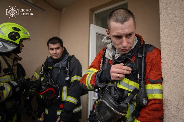 Пожежа у квартирі на Кудрявському узвозі / © ГУ ДСНС у Києві