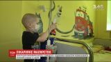 Киевские художники разрисовали палаты для онкобольных детей "Охматдете"