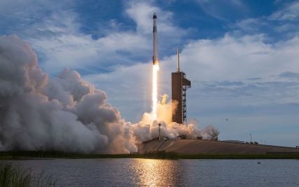 Компанія SpaceX відправила на Міжнародну космічну станцію чотирьох астронавтів