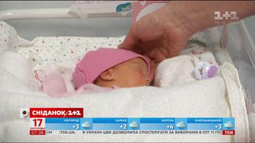 Як доглядають за недоношеними крихітками в перинатальному центрі