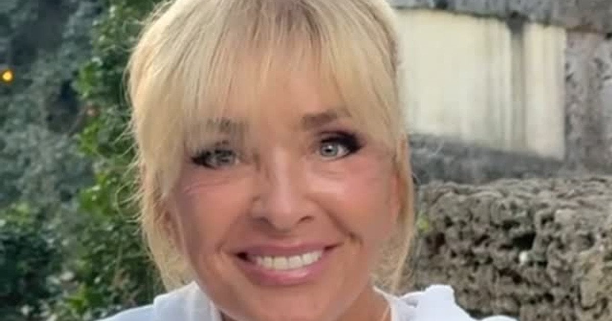 Лайма Вайкуле