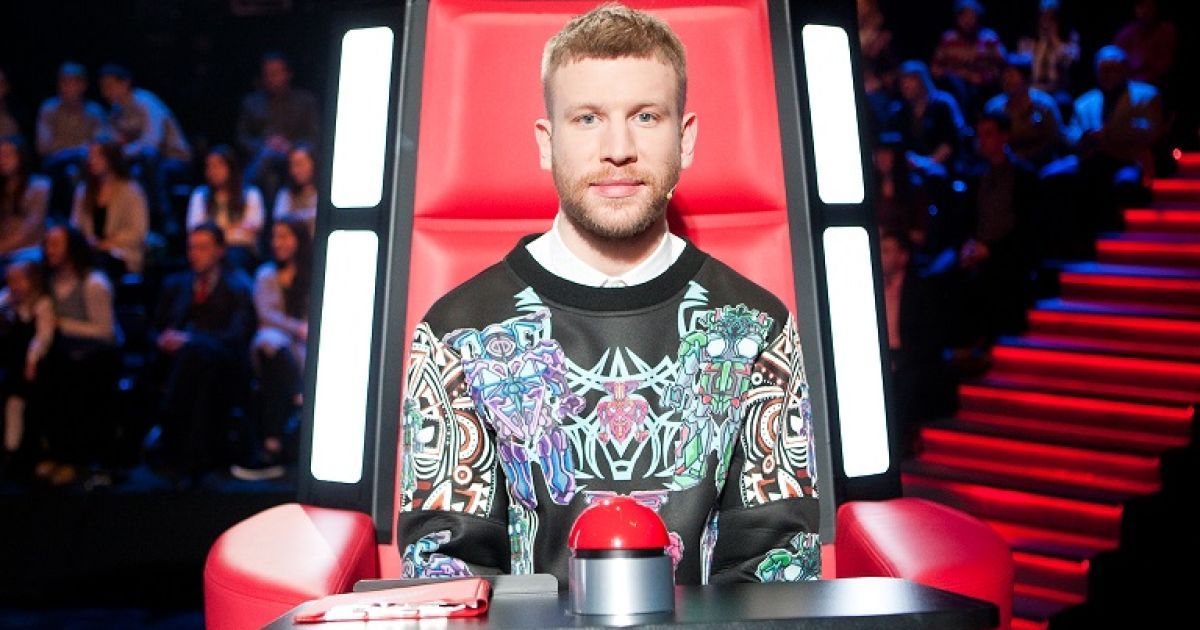 Дорн споет со своими подопечными