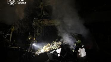 Враг атаковал Киев баллистикой: раздались взрывы, возникли пожары / © t.me/s/dsns_telegram