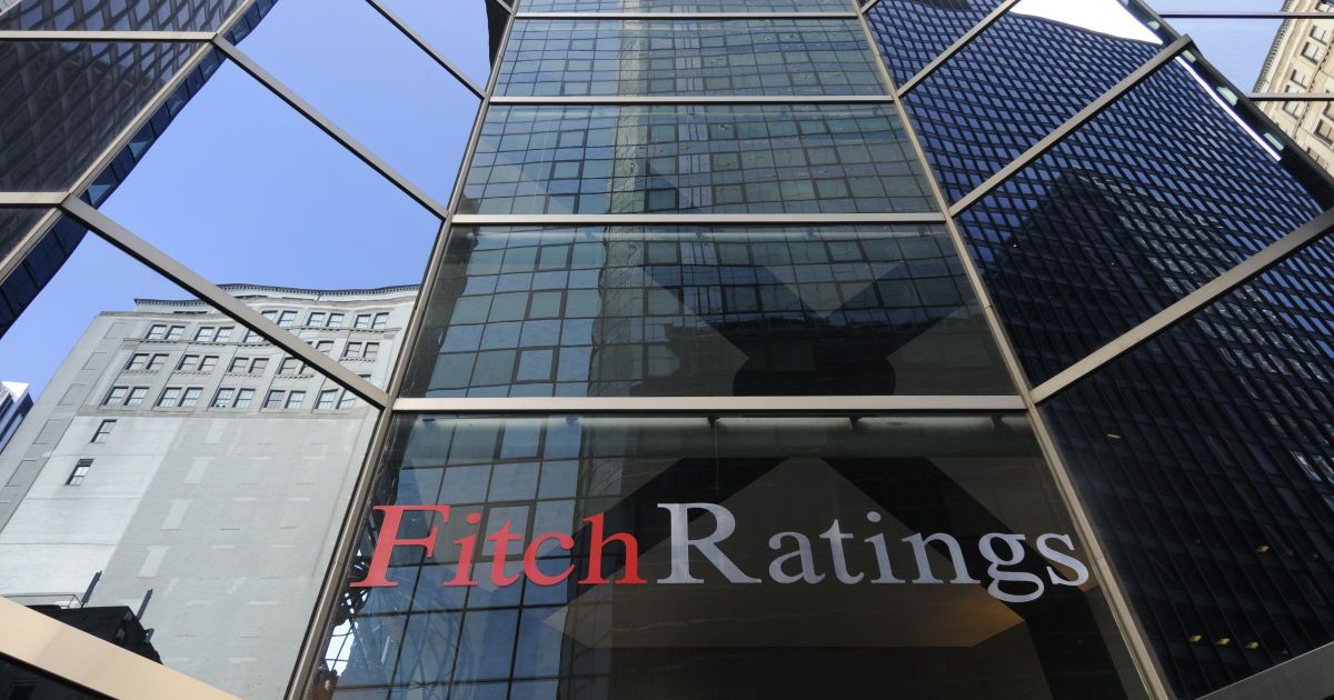 Fitch знизив довгостроковий рейтинг дефолту України