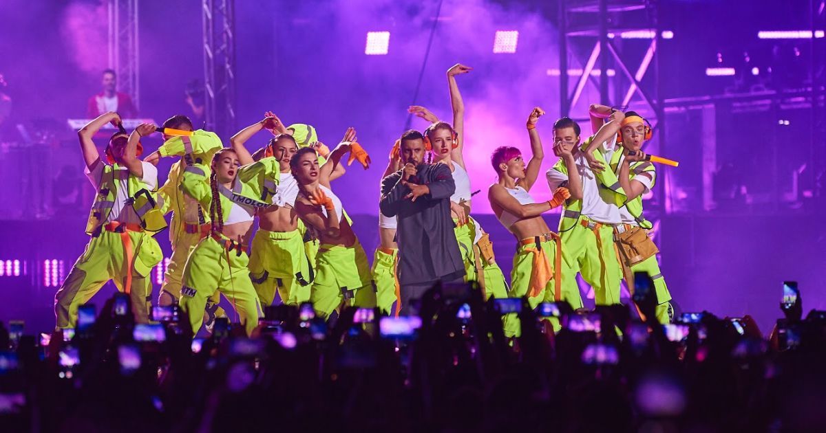 MONATIK анонсував аудіо-версію свого стадіонного шоу "LOVE IT ритм"