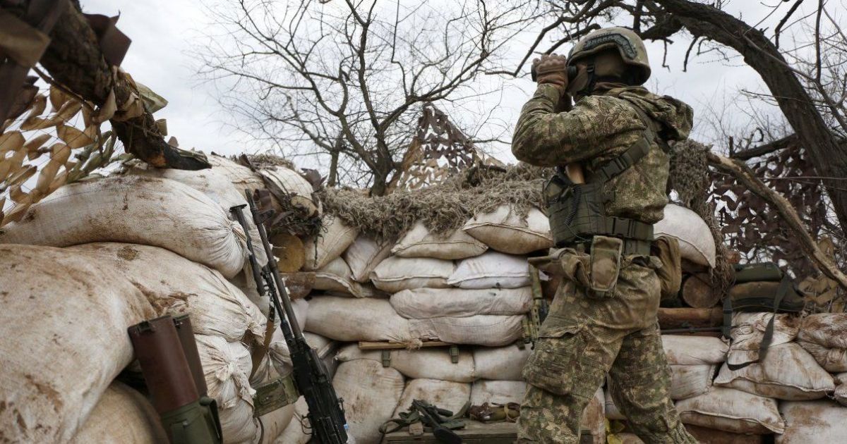 На Донбассе в результате обстрелов террористов погибли четверо украинских защитников
