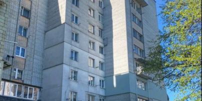 Во Львове 2-летняя девочка выпала из окна 8 этажа: полиция выясняет обстоятельства гибели ребенка