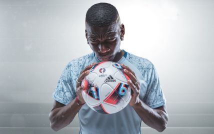 adidas показал официальный мяч плей-офф Евро-2016