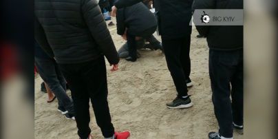 В Киеве на Крещение мужчины устроили драку