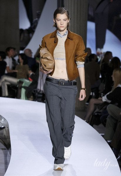 Колекція Miu Miu прет-а-порте сезону весна-літо 2022 / © East News