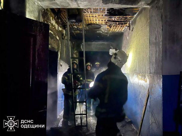 Пожежа в будинку для літніх людей / © Головне управління ДСНС України в Одеській області