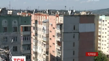 У Чернівцях 19-річна дівчина вижила після падіння з даху дев’ятиповерхівки