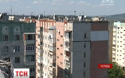 Счастливое падение с крыши 9-этажки: спасатели объяснили, почему девушка выжила