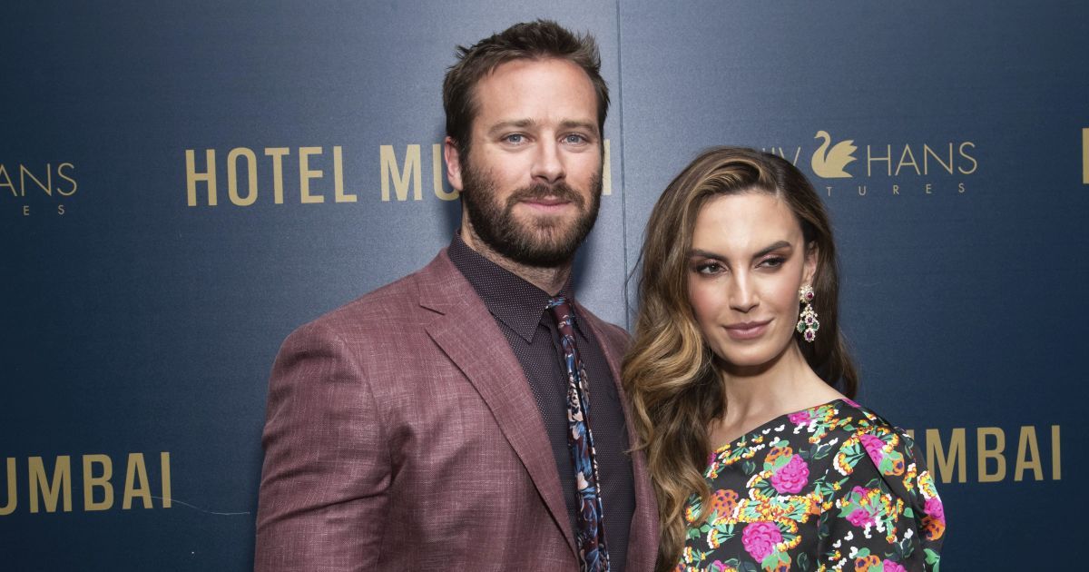 Зіркове подружжя Армі Гаммер та Елізабет Чемберс розлучилося після 10 років шлюбу