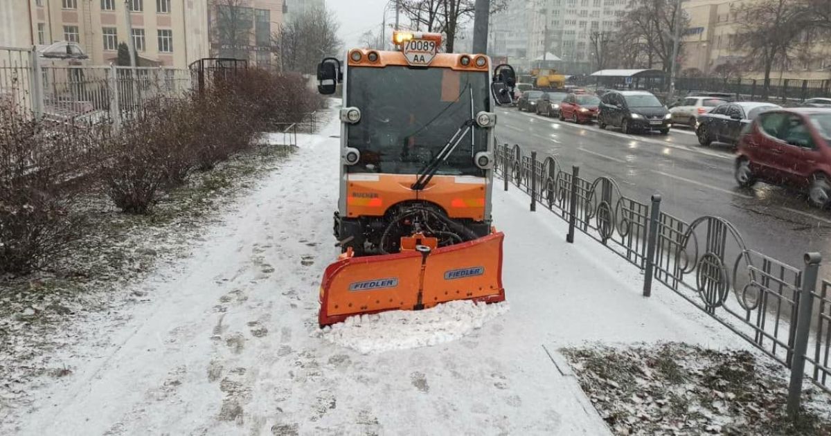 Сніг у Києві