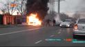 В Одессе из-за аварии загорелся автомобиль и киоск