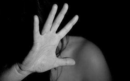 В Ірпені троє окупантів жорстоко зґвалтували 20-річну дівчину