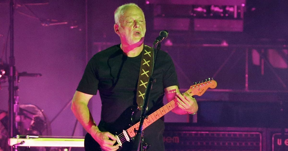 Перший трек за 28 років: Pink Floyd спільно з Хливнюком випустили пісню на підтримку України